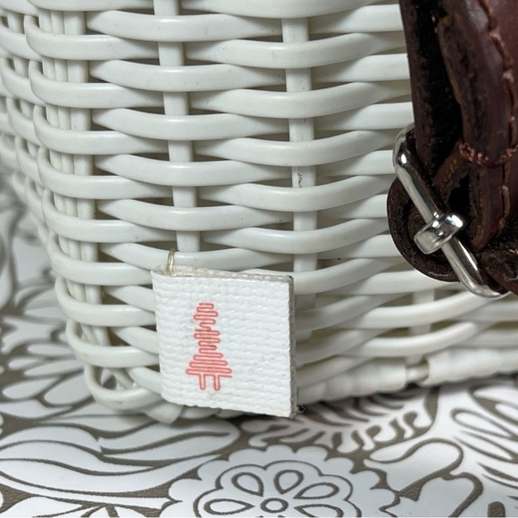 Fibra by Lamulticolor recycled white plastic and leather shoulder bag - Picture 10 of 13